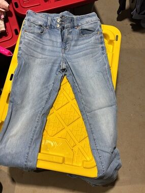 American Eagle Outfitters Light Wash Boot Cut Jeans